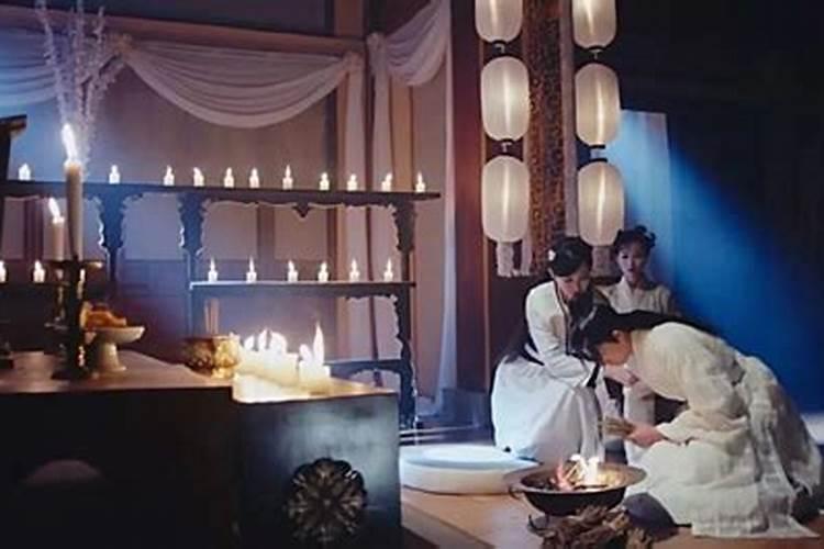 做法寺有好处吗,妈妈去世十周年,想给双亲做法事,使她们不在受病疼