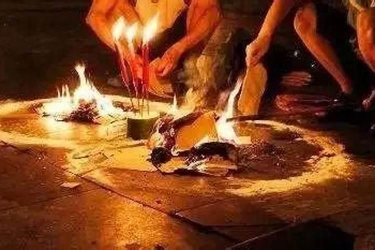 属虎人生在腊月好吗