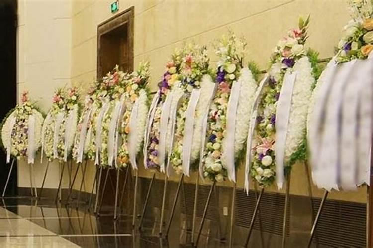 梦见别人死了可是明明还活着