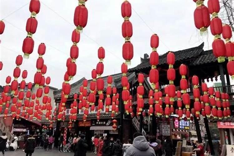 梦见发洪水冲到房屋的预兆