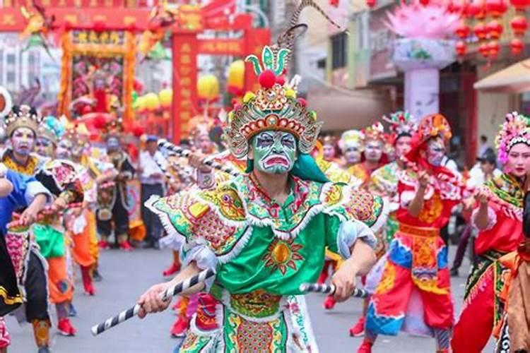 五二年属龙的往年命怎样样 事业有成家庭幸福？