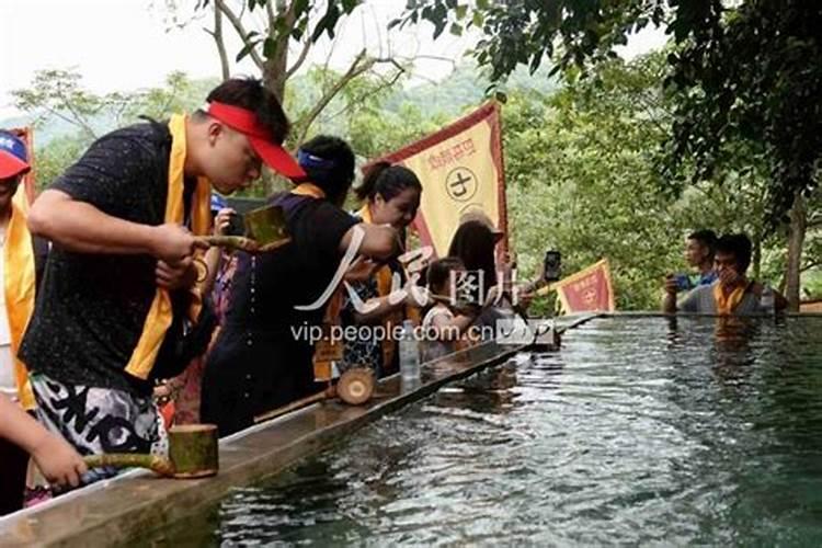 广西民间农历七月初七取圣水的习俗是怎么来的？
