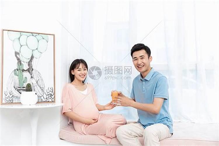 梦见和自己的老公很恩爱的预兆