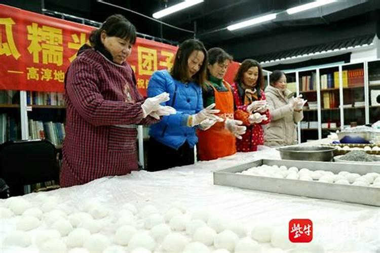 属马和属狗合不合财运,马与狗一起合作如何