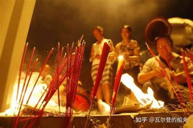 2024年中元节几号 中元节需要去墓地烧纸吗