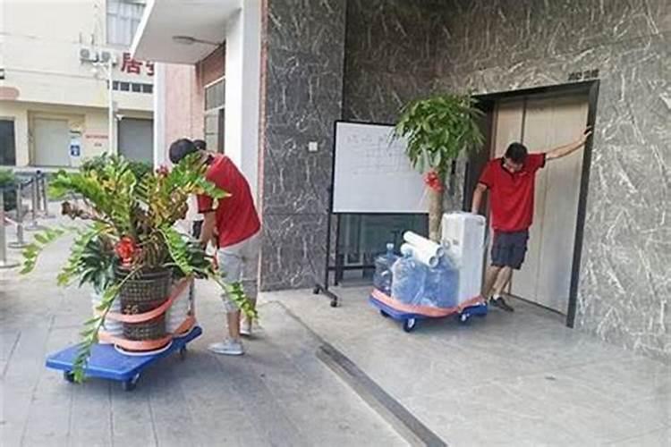 天蝎男和什么星座最配