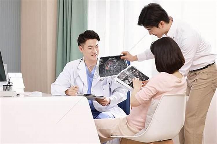 梦见老房子漏雨是什么意思