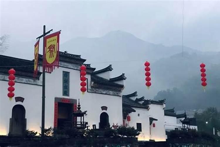 化解太岁最简单的方法(女士犯太岁佩戴什么好)