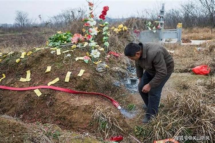 清明节为什么有“荡秋千”的习俗？