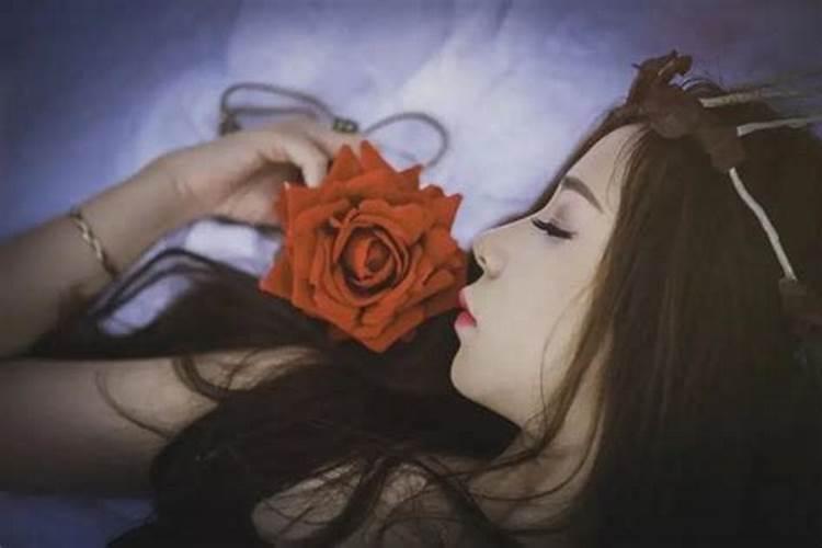 86年属虎女佩戴什么好1986年属虎的女人佩戴什么首饰可带来好运