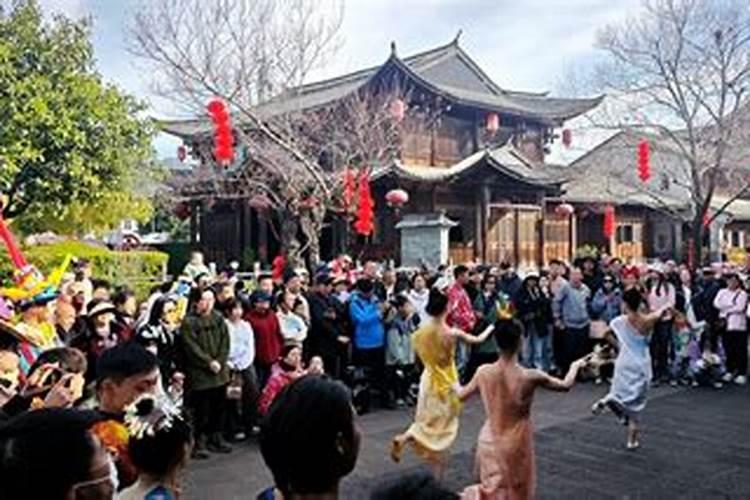 傈僳族有哪些传统文化与习俗