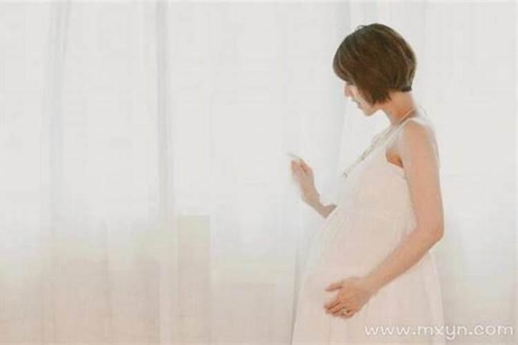 2025年92年属猴女的运势