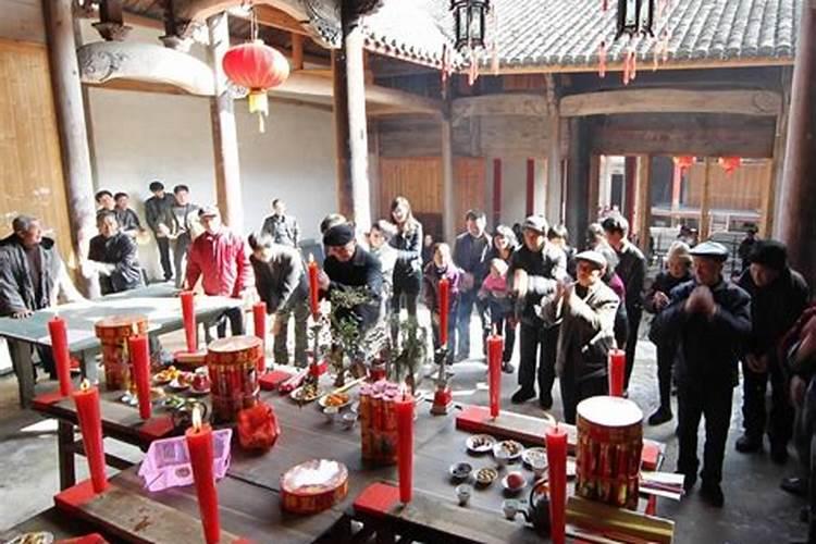 梦见亲戚家房倒塌