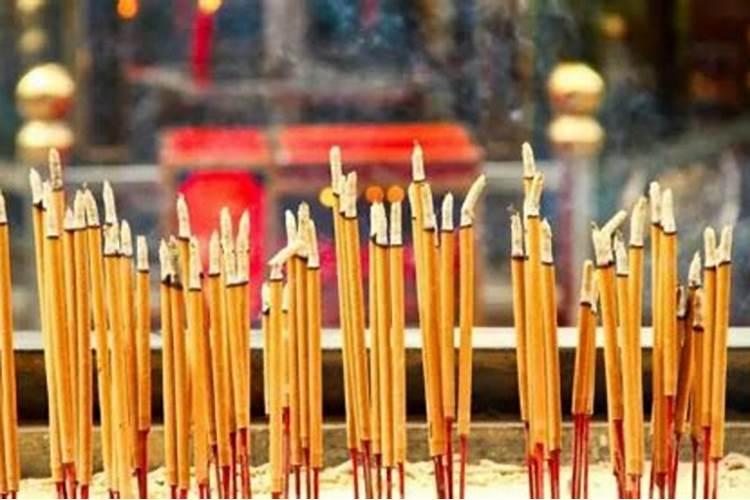 什么时候换供品好 财神一般什么时候换供品好