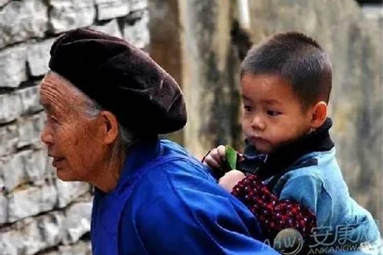 月支日支相冲必离婚吗婚姻运势不顺？