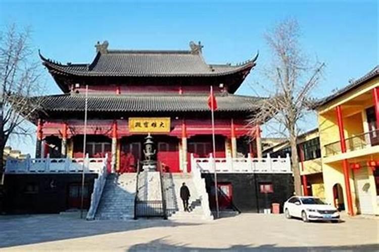 梦到活人死了预示什么