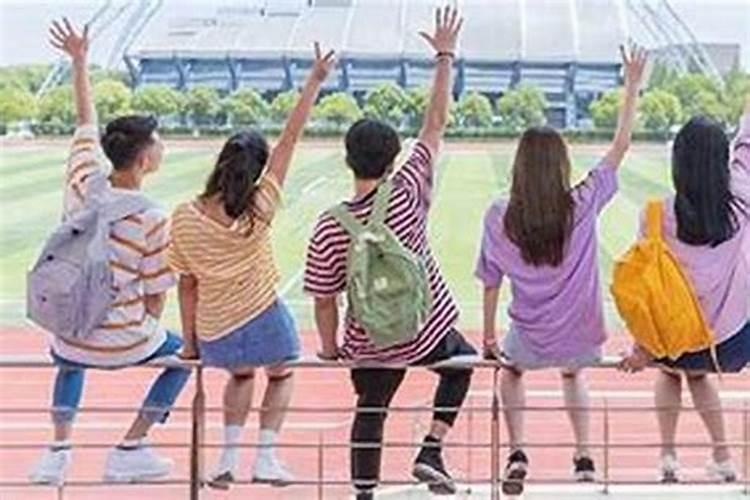 冬至的来历和风俗吃什么