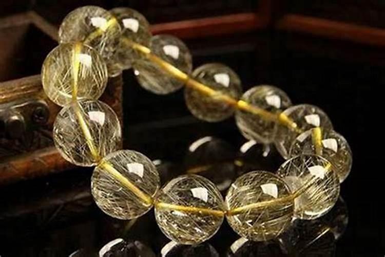 梦见不断的往高处爬的预兆