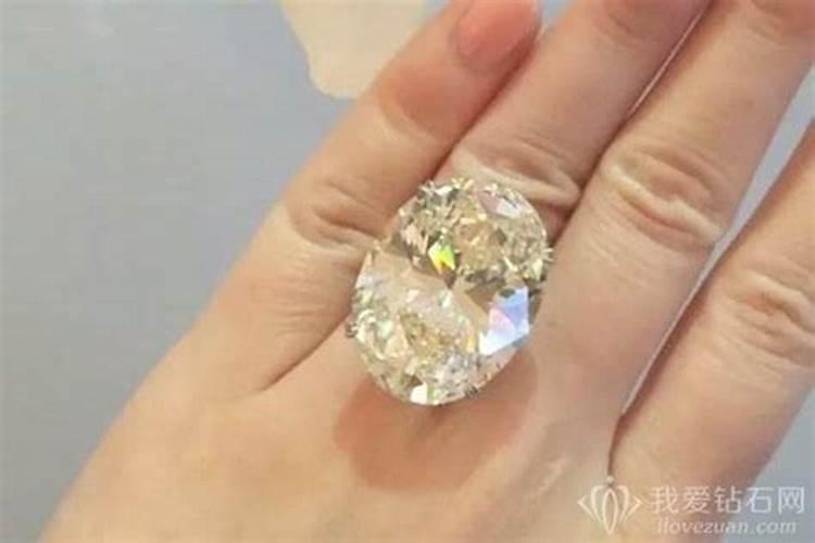 梦见钻戒 为什么梦见钻戒