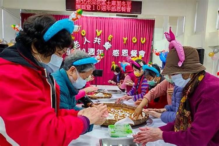 梦见我养的小狗被野狗咬的预兆