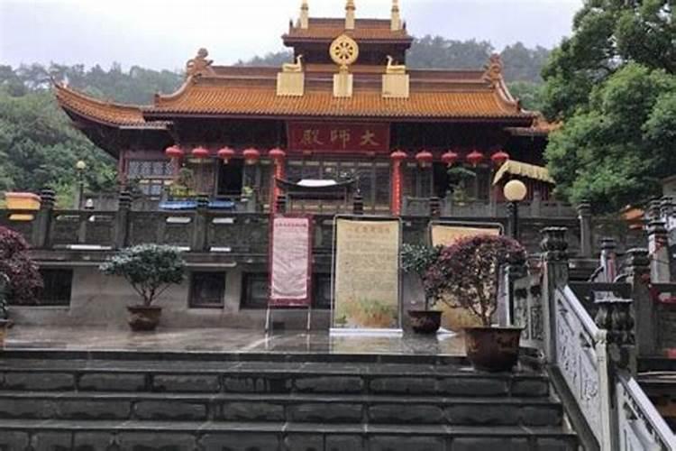 八字如何看工作调动,工作变动八字怎么看