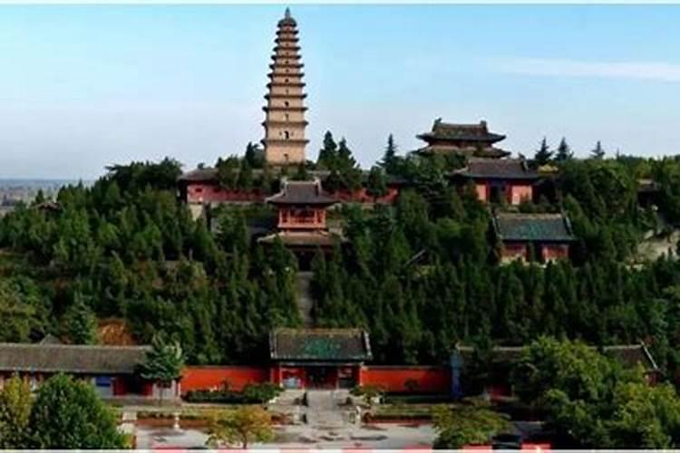 黄月英是什么人,《三国演义》里的黄月英是什么人？有什么特点？