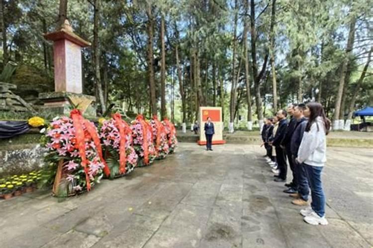 梦见去世的亲人活过来又死去的预兆