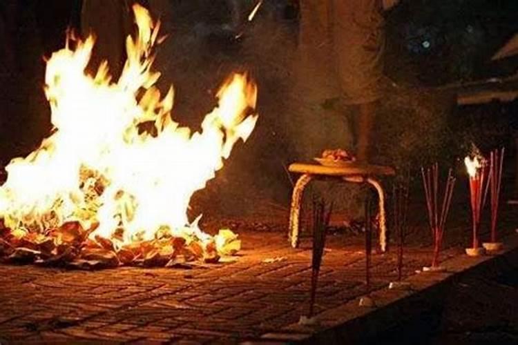 中元节祭祖小孩子能去吗 中元节祭祖小孩子可以去的吗