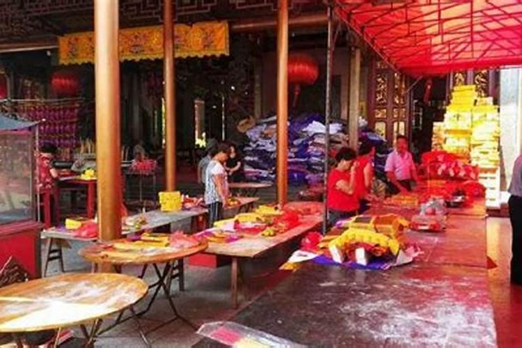 潮汕中元节节日习俗