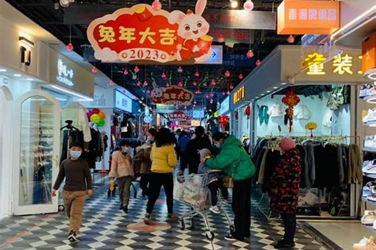 梦到老家房子倒塌什么意思