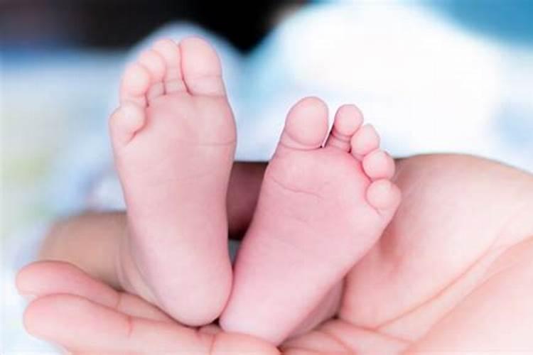 梦见前夫和别人结婚并生了孩子的预兆