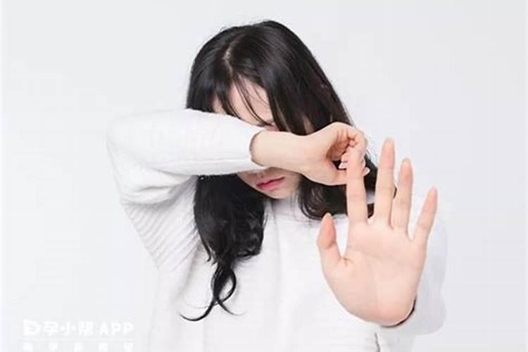 梦见女人伤心的哭是什么意思？