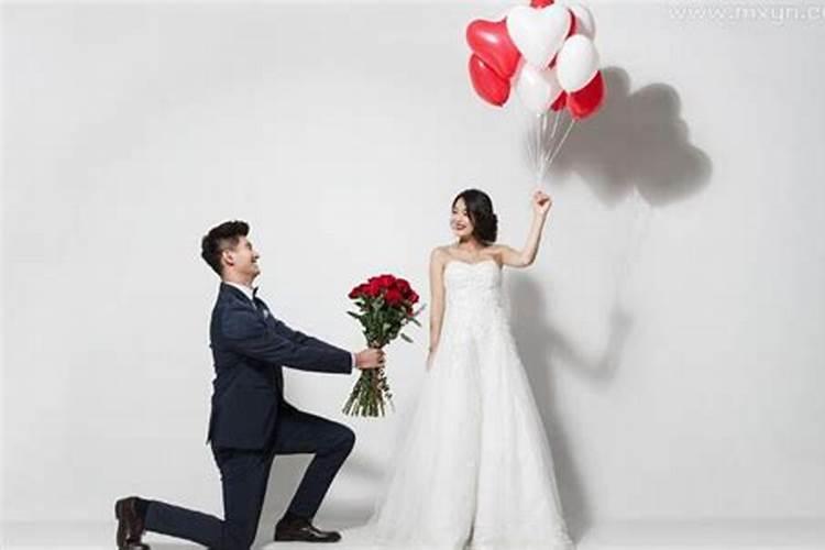 梦见一个女孩向我求婚的预兆