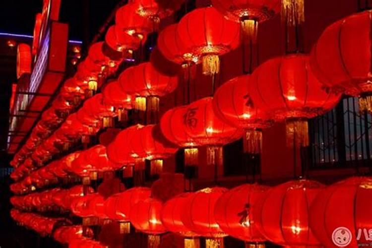 十五闹花灯的来历