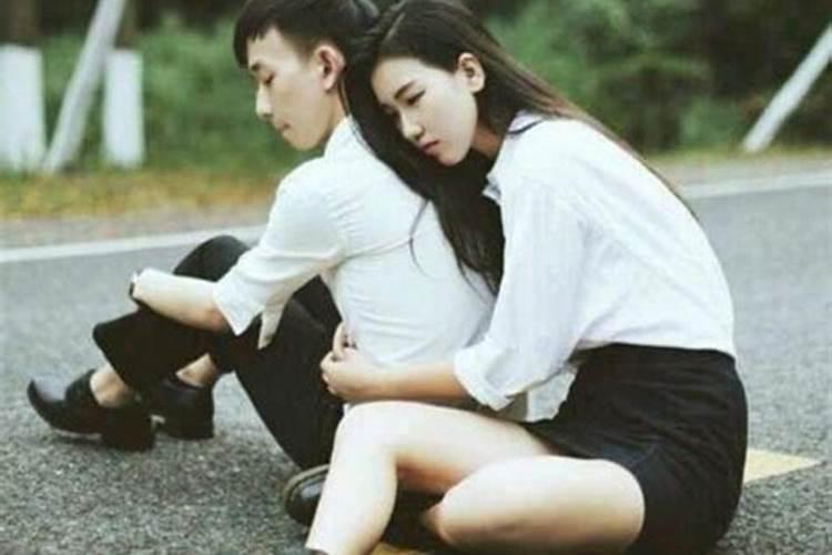 女人梦到和异性生发关系