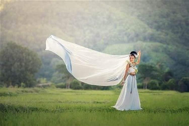 中秋节放假调休上哪天的班