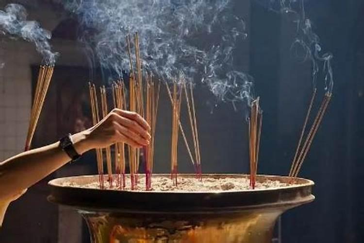 十月初一还要给财神爷上贡吗
