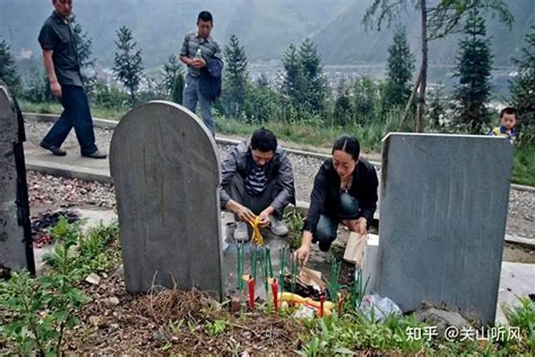 梦见乌龟把另一头乌龟咬死了