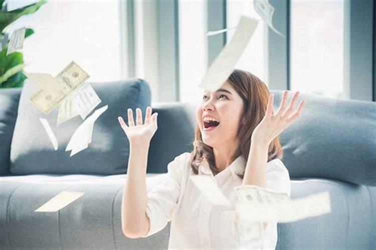 梦见死去的外公还活着和我说话