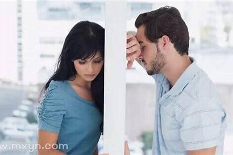 已婚女人梦见和老公吵架闹离婚