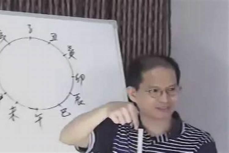 算命的为什么知道我家里以前发生的事情