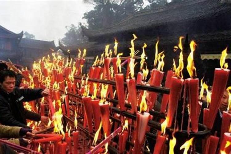 去寺院上香求什么最灵验呢？