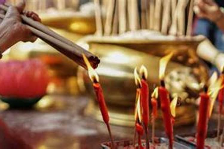 梦见上香香灭了