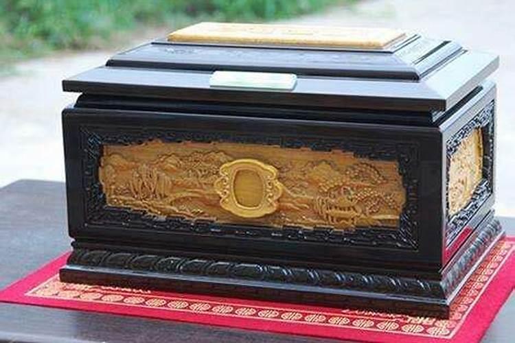 女人婚姻硬是什么意思？