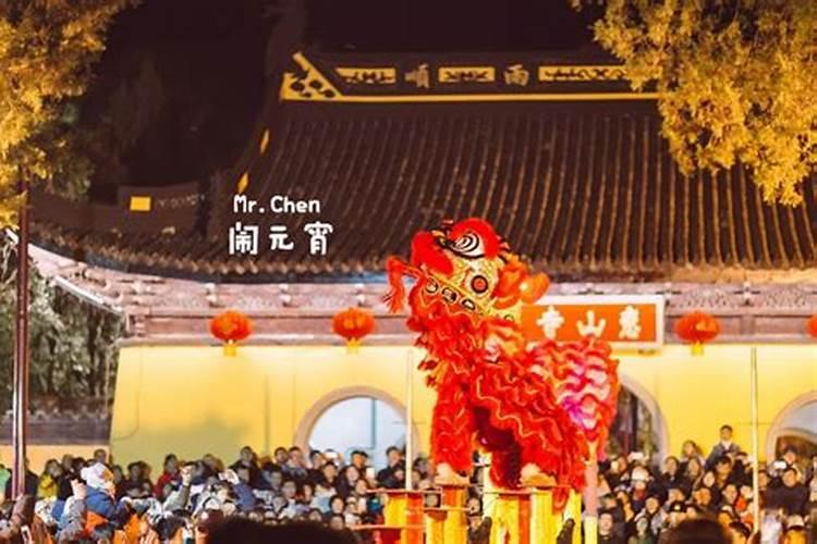 73年属牛女2025年每月运势
