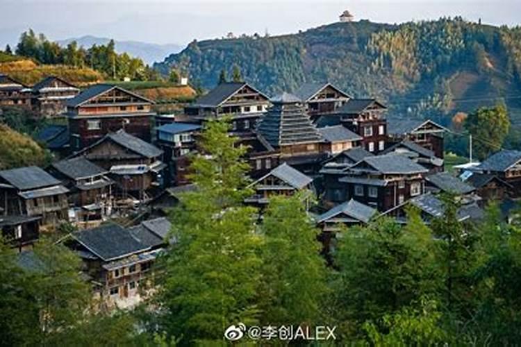 贵阳金阳车站到东山仙人洞云岩区凯乐酒店怎么走