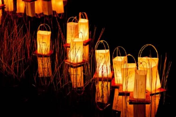 鬼节什么时候烧纸比较好