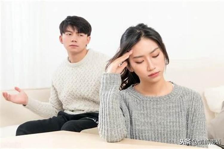 两个人没话题,是感情淡了吗？