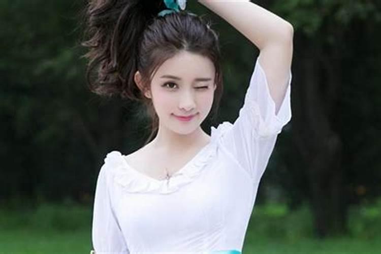 83年猪女2025年运势及运程