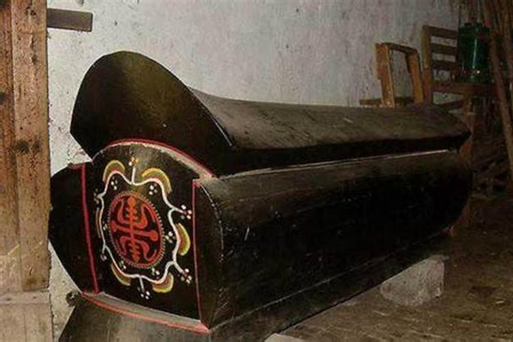 梦见棺材里的死人复活的预兆